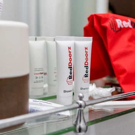 Reddoorz Plus @ Pham Ngu Lao 2 Ho Chi Minh Zewnętrze zdjęcie