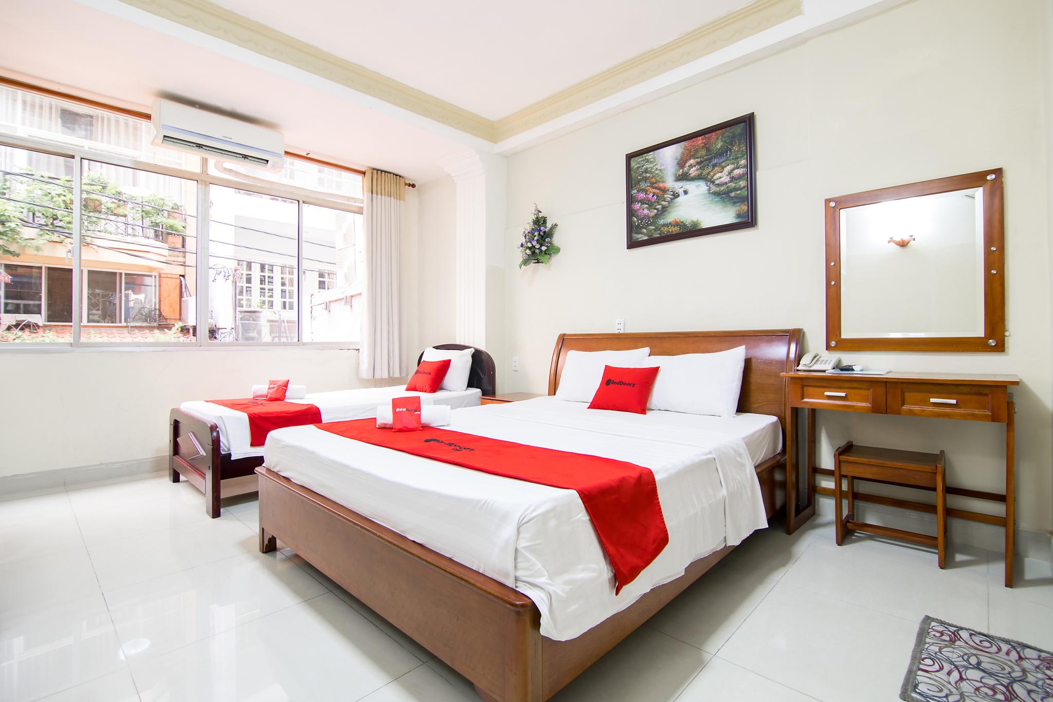 Reddoorz Plus @ Pham Ngu Lao 2 Ho Chi Minh Zewnętrze zdjęcie